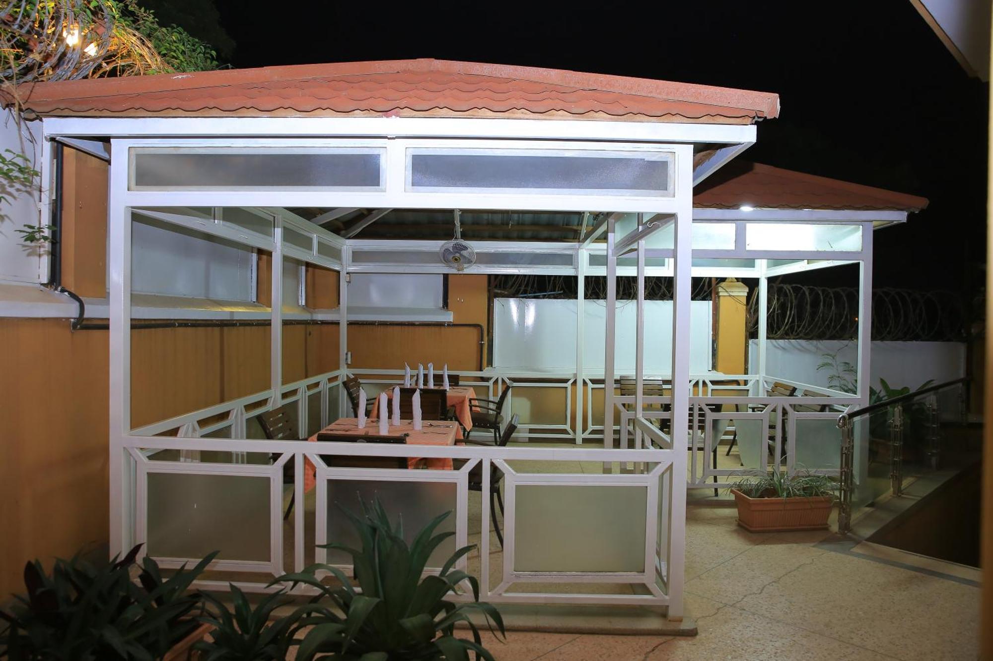 Panorama Portico Hotel, Juba Exteriör bild